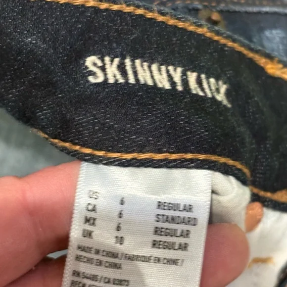 American Eagle Outfitters Dark Blue Skinny Kick Jeans - Picture 4 of 4